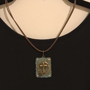 Necklace with Cross Pendant & Pierced Earrings Ser